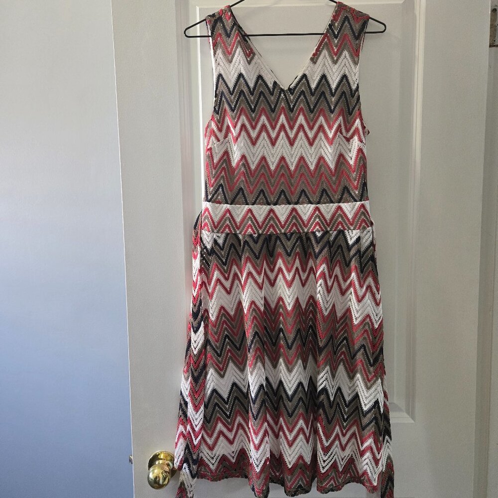 Suzy Shier dress Medium